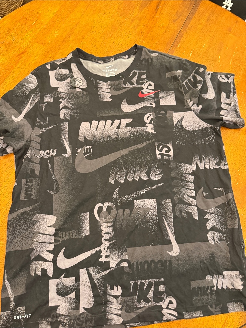Nike Black & Gray All-Over Graphic Logo Short Sleeve Tee with Red Swoosh xxl